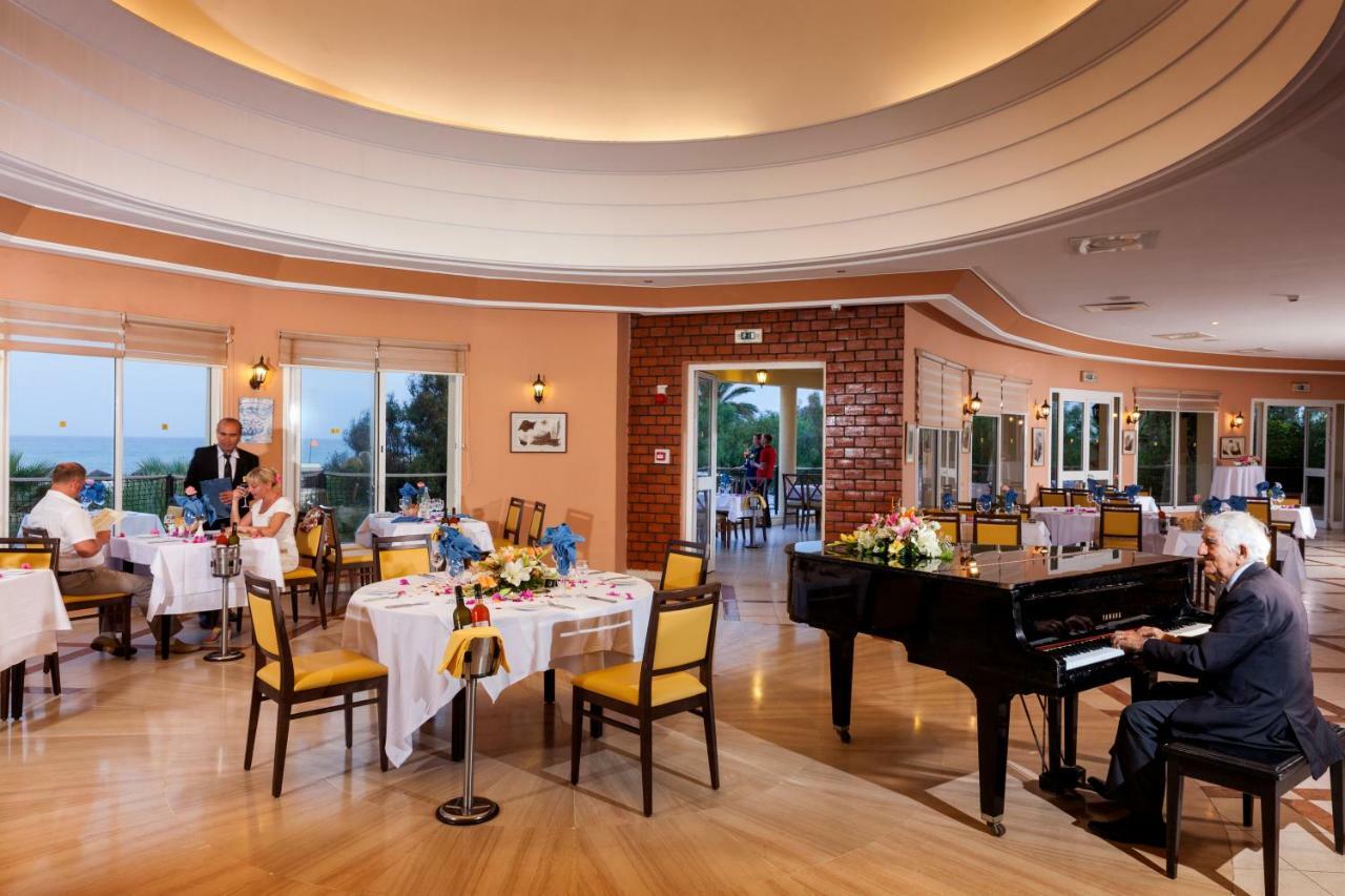 Tui Magic Life Africana 5*